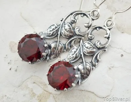 ARBAT - srebrne kolczyki z granatem