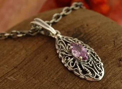 RONDA - srebrny wisiorek z ametystem