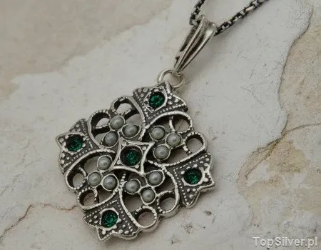 BIZZ - srebrny wisiorek perły i szmaragdy