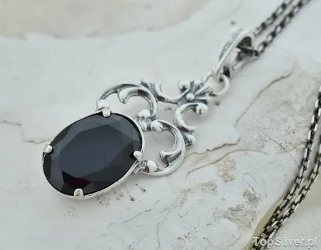 ABERTIS - srebrny wisiorek z onyksem