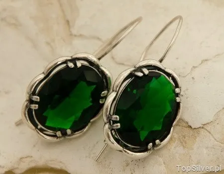 SALANDER - srebrne kolczyki ze szmaragdem 1 SALANDER – srebrne kolczyki ze szmaragdem
