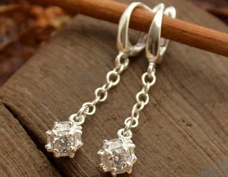 HECTOR - srebrne kolczyki z cyrkoniami