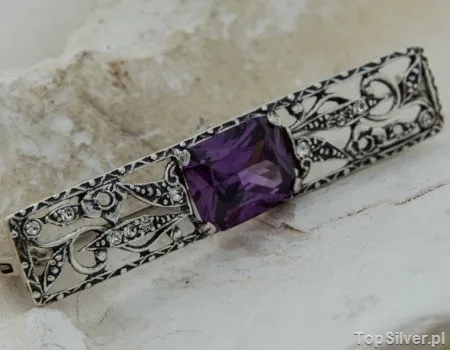 MADAGASKAR - srebrna broszka z ametystem i cyrkoni