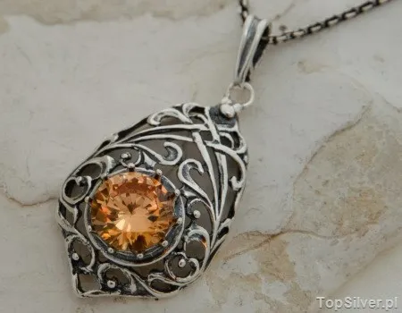 DENALI - srebrny wisior z topazem złocistym