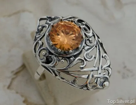 DENALI - srebrny pierścień z topazem złocistym