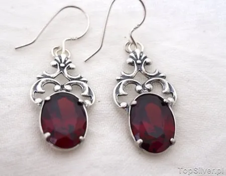 SAVINI - srebrne kolczyki z granatem