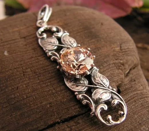 ZAFIRA - srebrny wisiorek z topazem złocistym