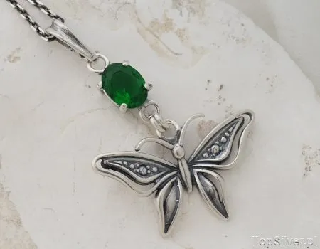 MOTYLEK – srebrny wisiorek ze szmaragdem