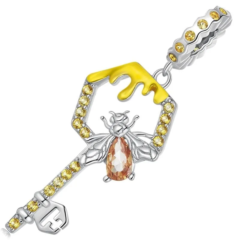 Klucz plaster miodu i pszczółka srebrny charms zawieszka beads