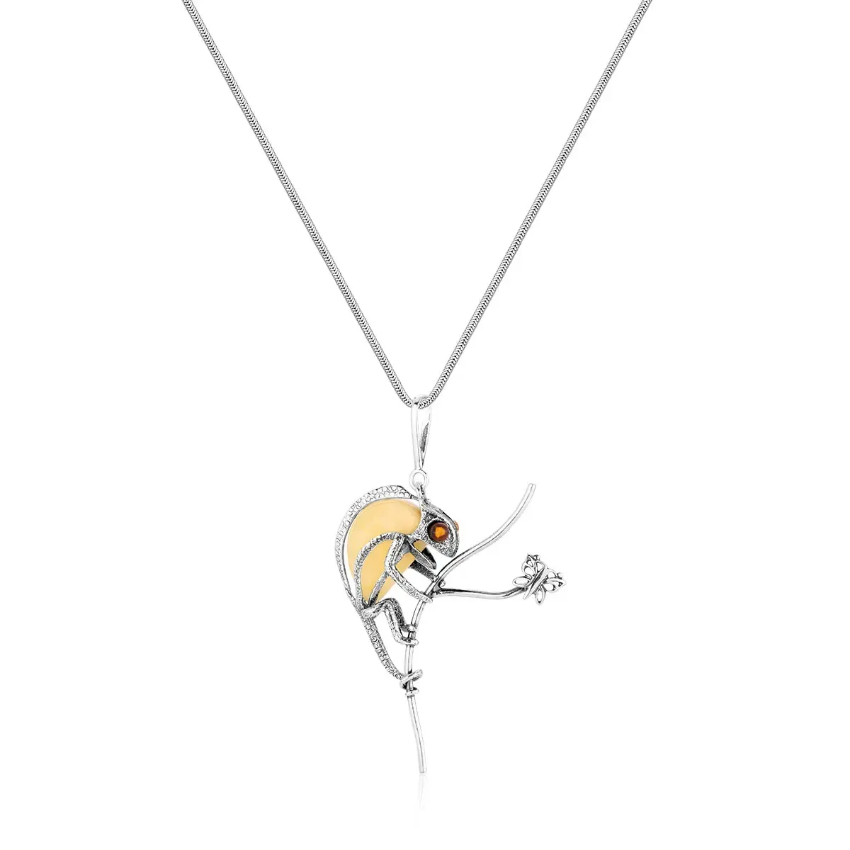 Zawieszka srebrna kameleon z mlecznym bursztynem Kameleon