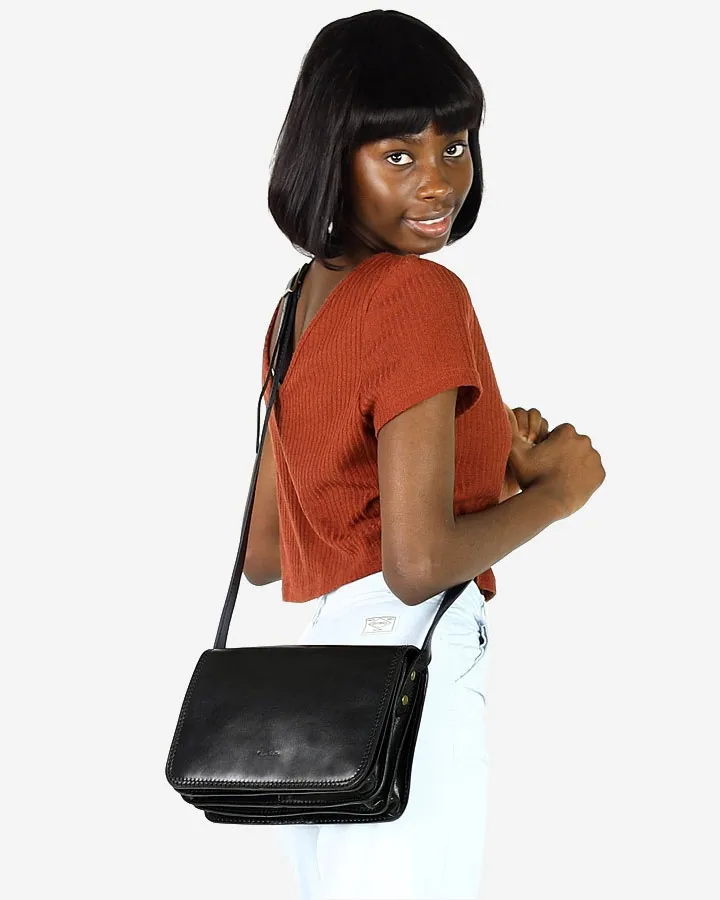 Listonoszka czarna MARCO MAZZINI L178a