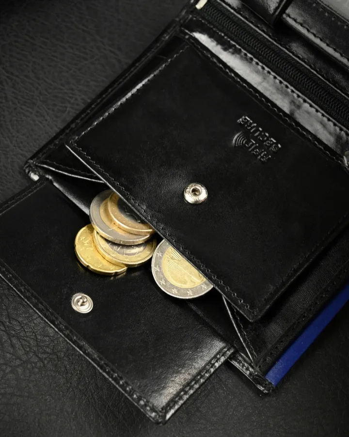 Klasyczny portfel czarny Ronaldo N4-VT BLACK-BLUE