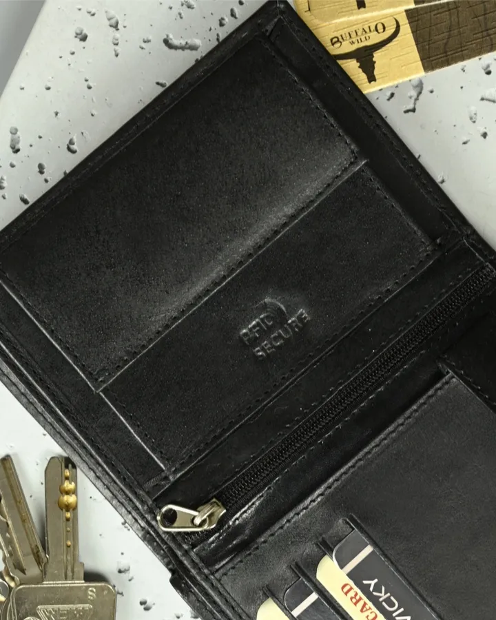 Portfel męski czarny Always Wild N4-BMN-R