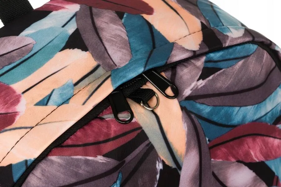 Plecak damski Peterson PTN 79904 pióra print