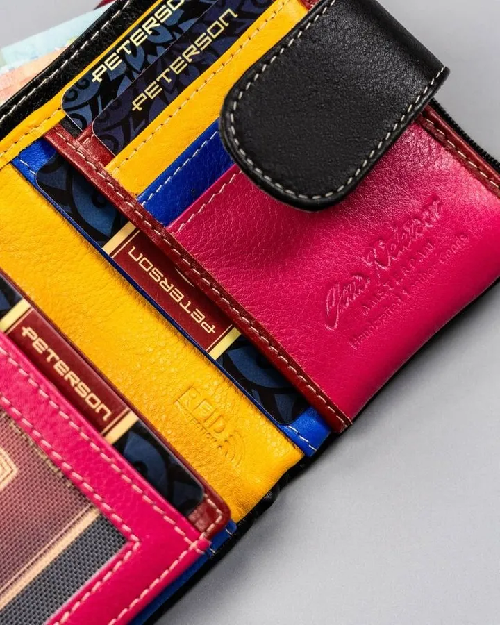 Portfel skórzany Peterson PTN D24-S-MNK czarny