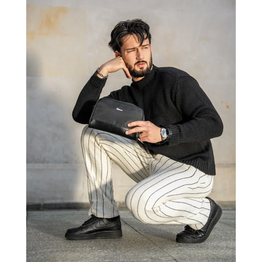 Elegancka nerka męska z poliestru i skóry ekologicznej w czarnym kolorze - Peterson