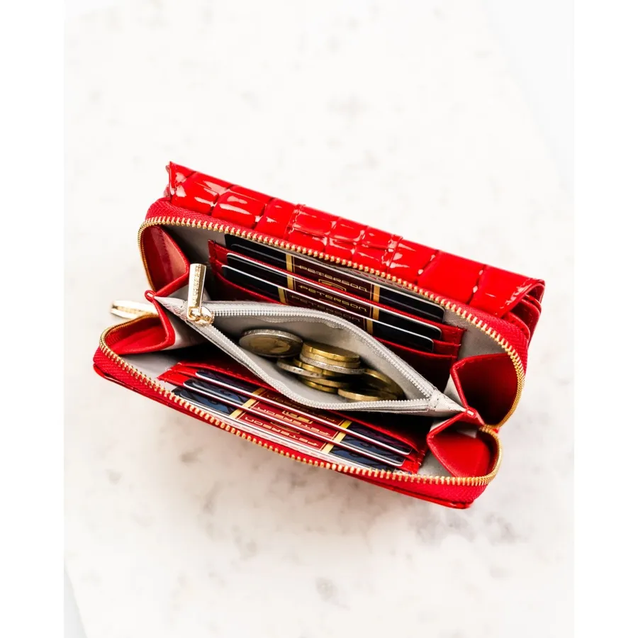 Portfel damski wykonany ze skóry ekologicznej w czerwonym kolorze z tłoczonym wzorem krokodylej skóry - Peterson