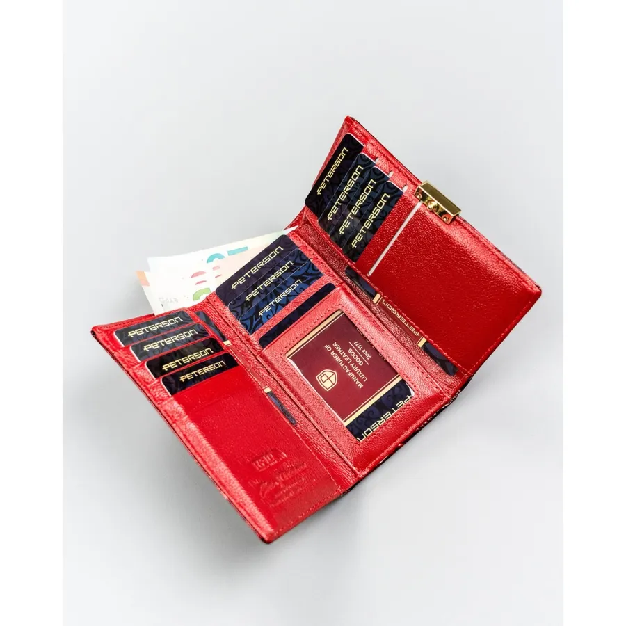Czerwony portfel damski z lakierowanej skóry naturalnej z ozdobnym tłoczeniem - Peterson