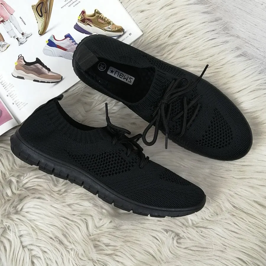Buty sportowe damskie siateczkowe wsuwane czarne News 1020