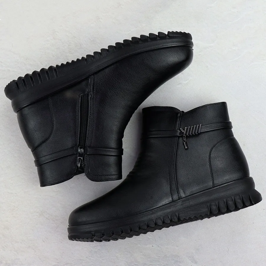 Botki damskie na platformie czarne Potocki 25-16356