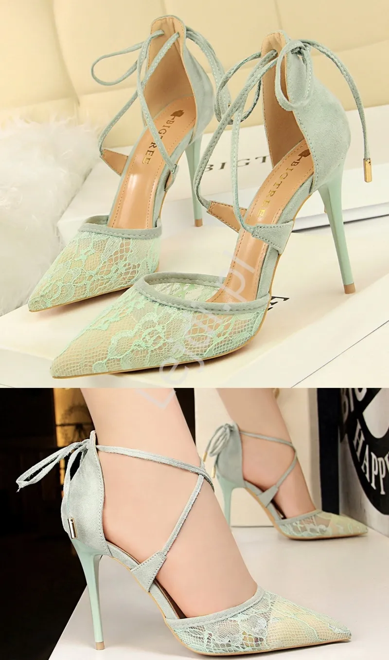 Miętowe szpilki z koronkowym przodem 9822