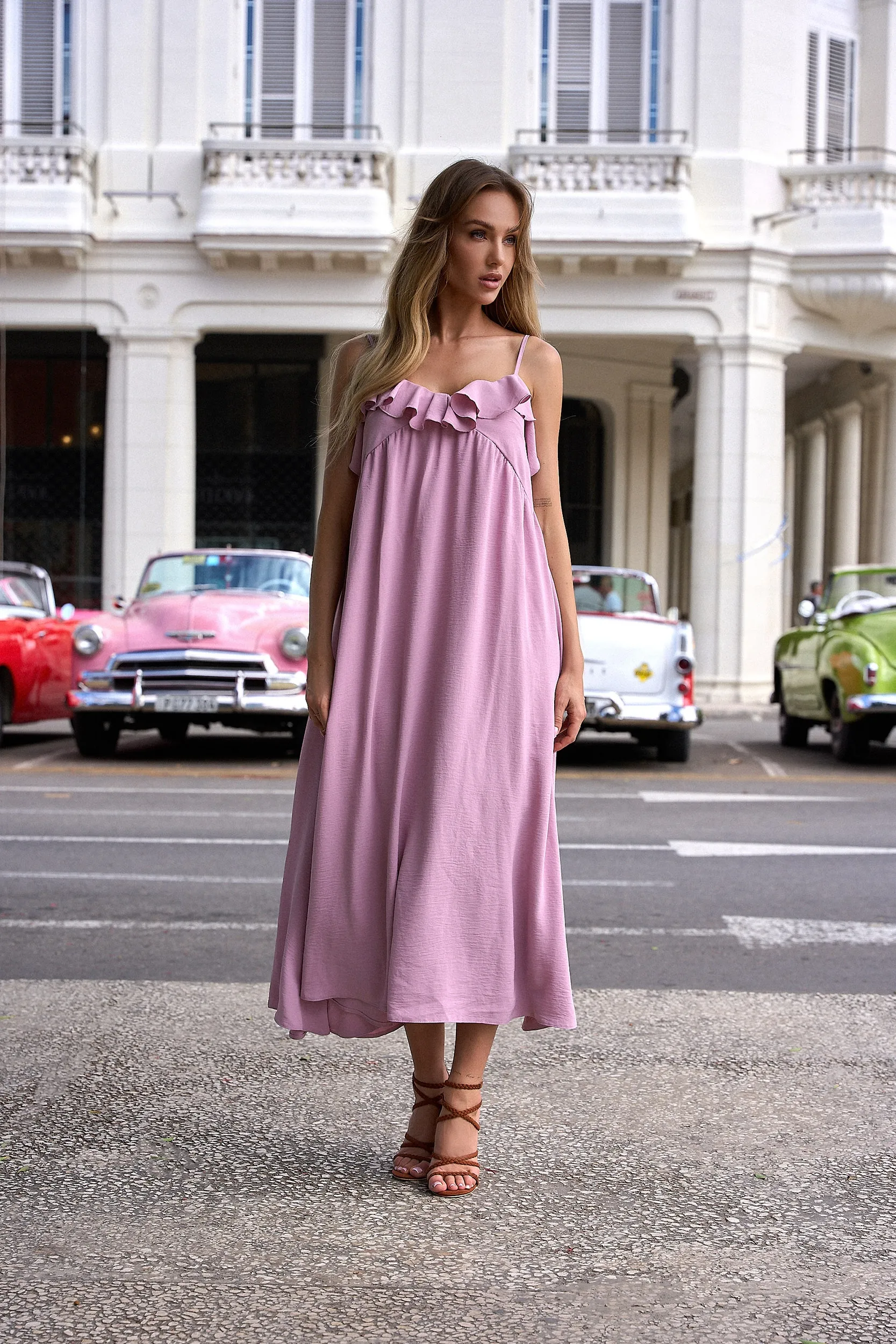 Letnia sukienka na ramiączkach – brudny róż - Rozmiar: XXL