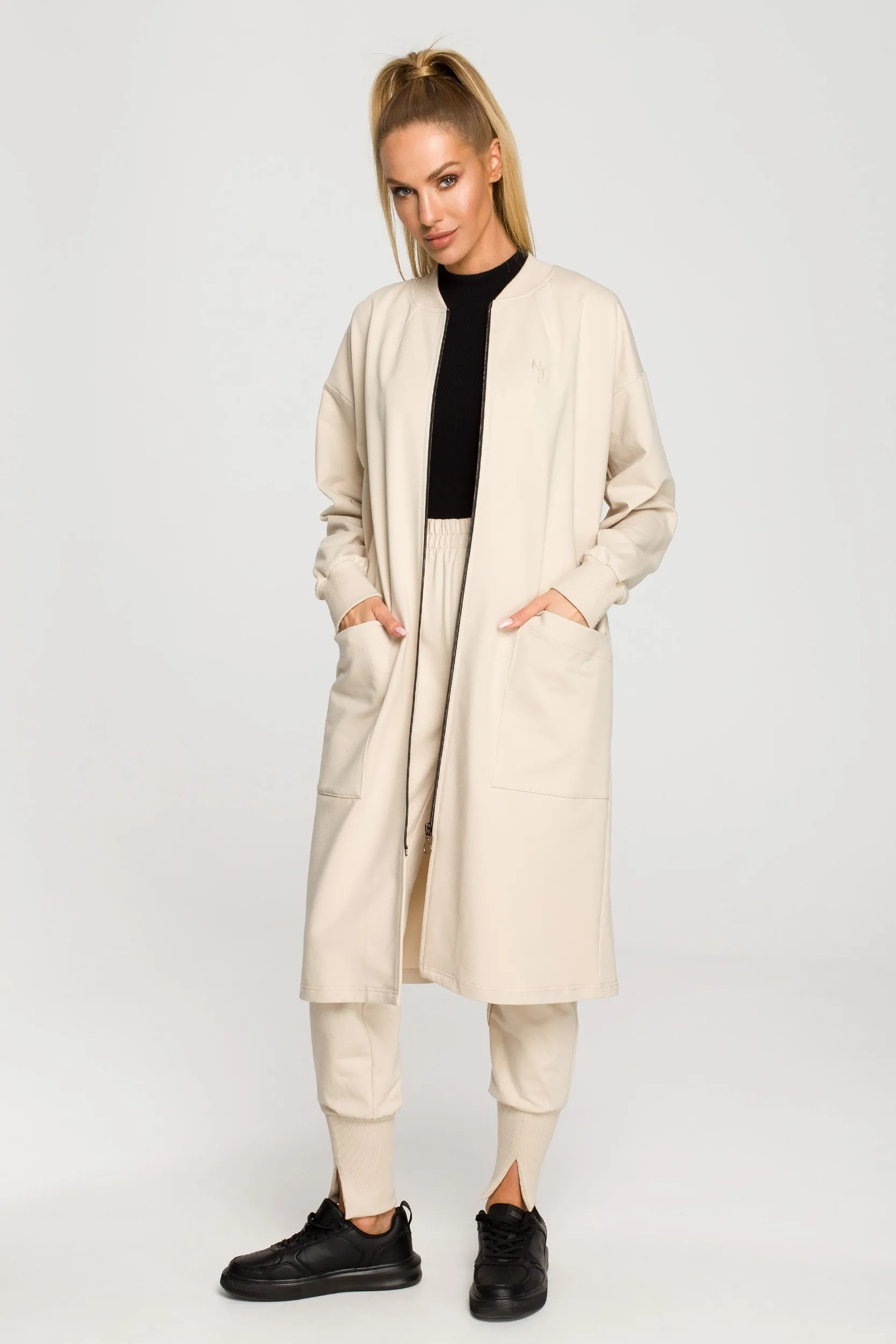 Długa bluza z rozcięciem - piaskowa - Rozmiar: S