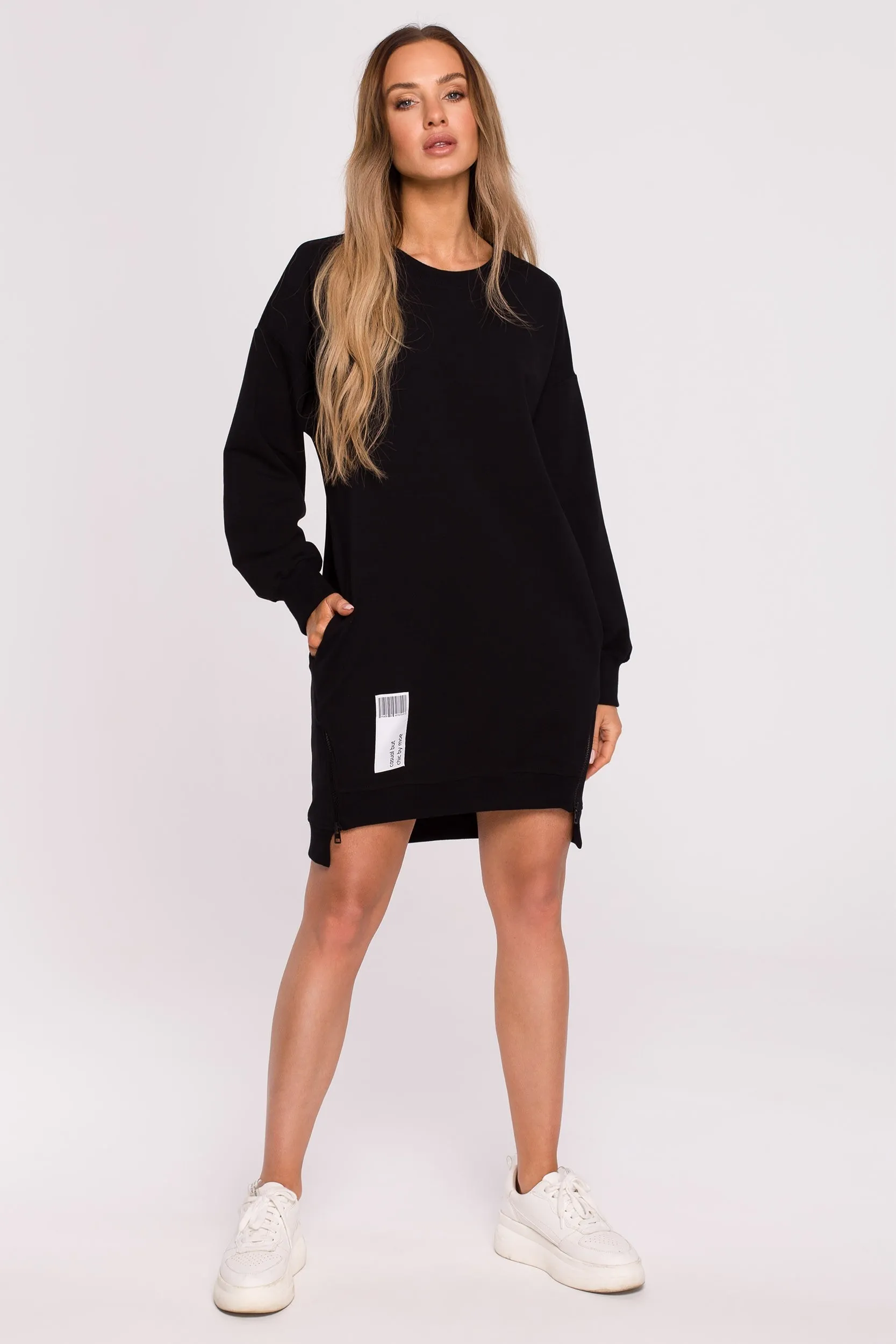 Tunika z ozdobnymi zamkami - czarna - Rozmiar: XL