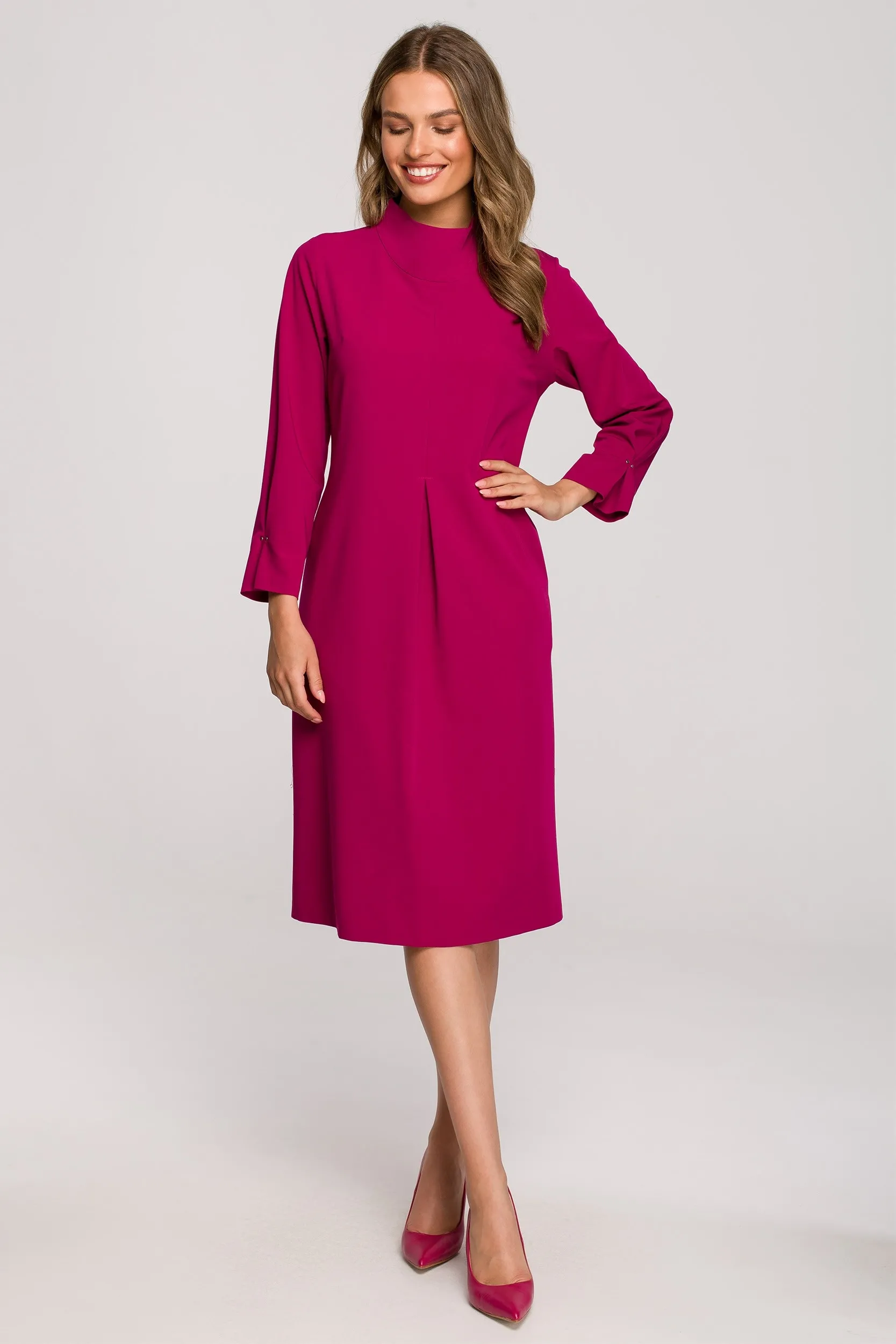 Trapezowa sukienka z zakładkami i długim rękawem - Śliwkowa - Rozmiar: XL