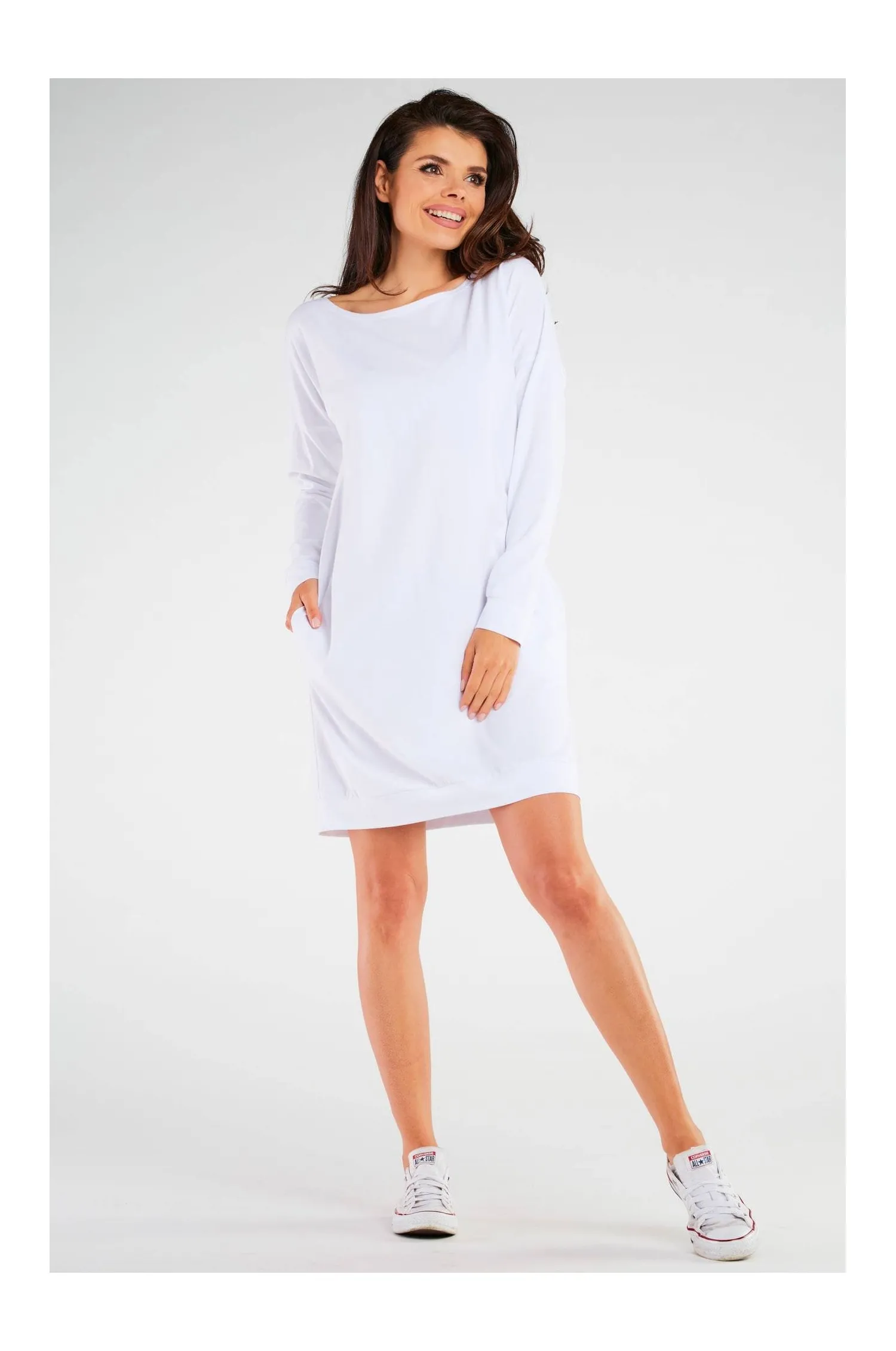 Bawełniana sukienka o prostym fasonie - biała - Rozmiar: S/M