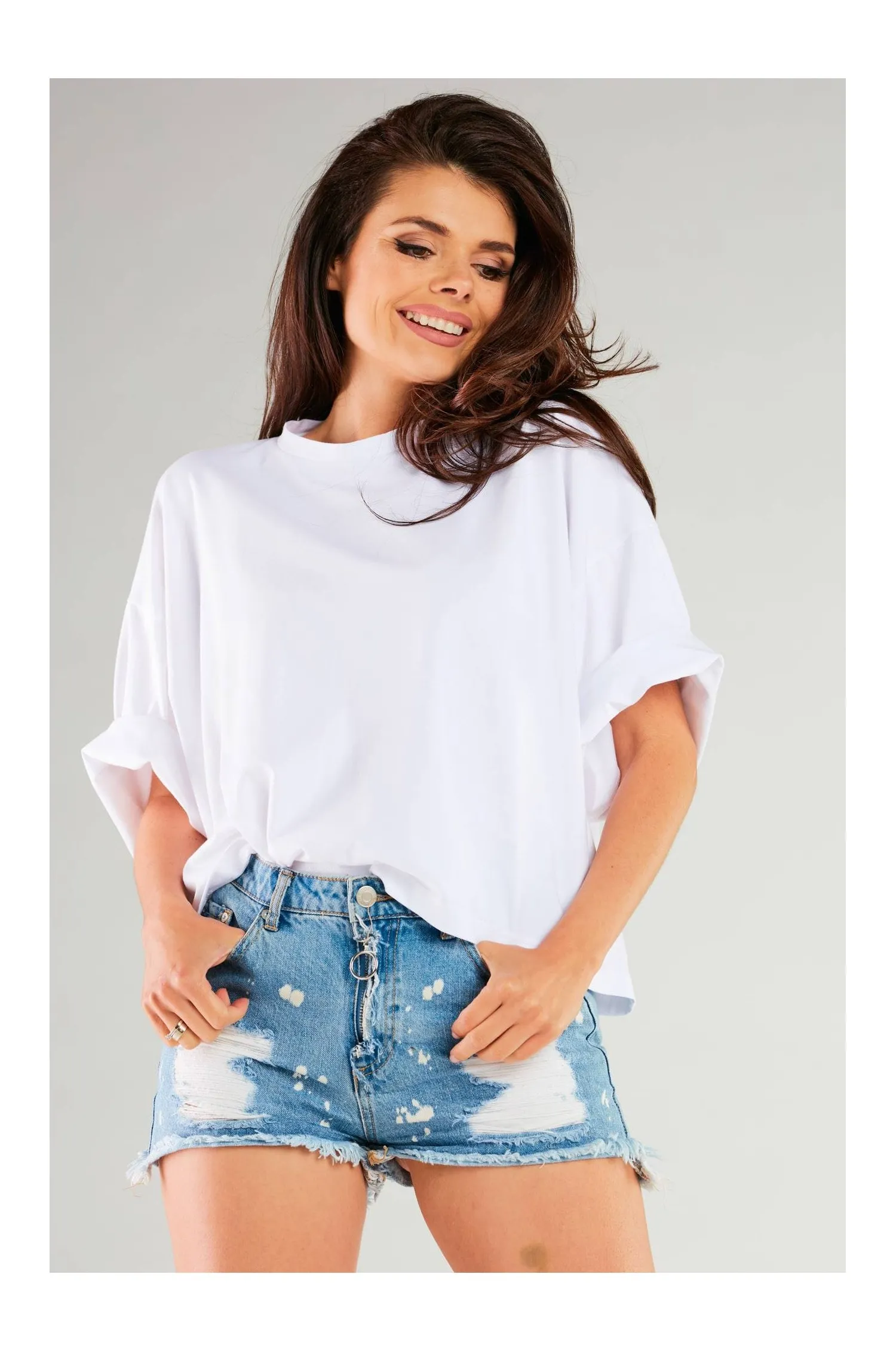 Bawełniana bluzka o luźnym kroju - biała