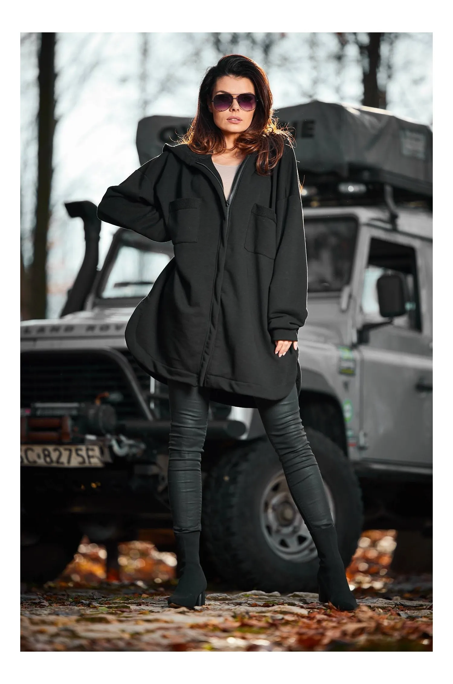 Rozpinana bluza o kroju boxed - czarna