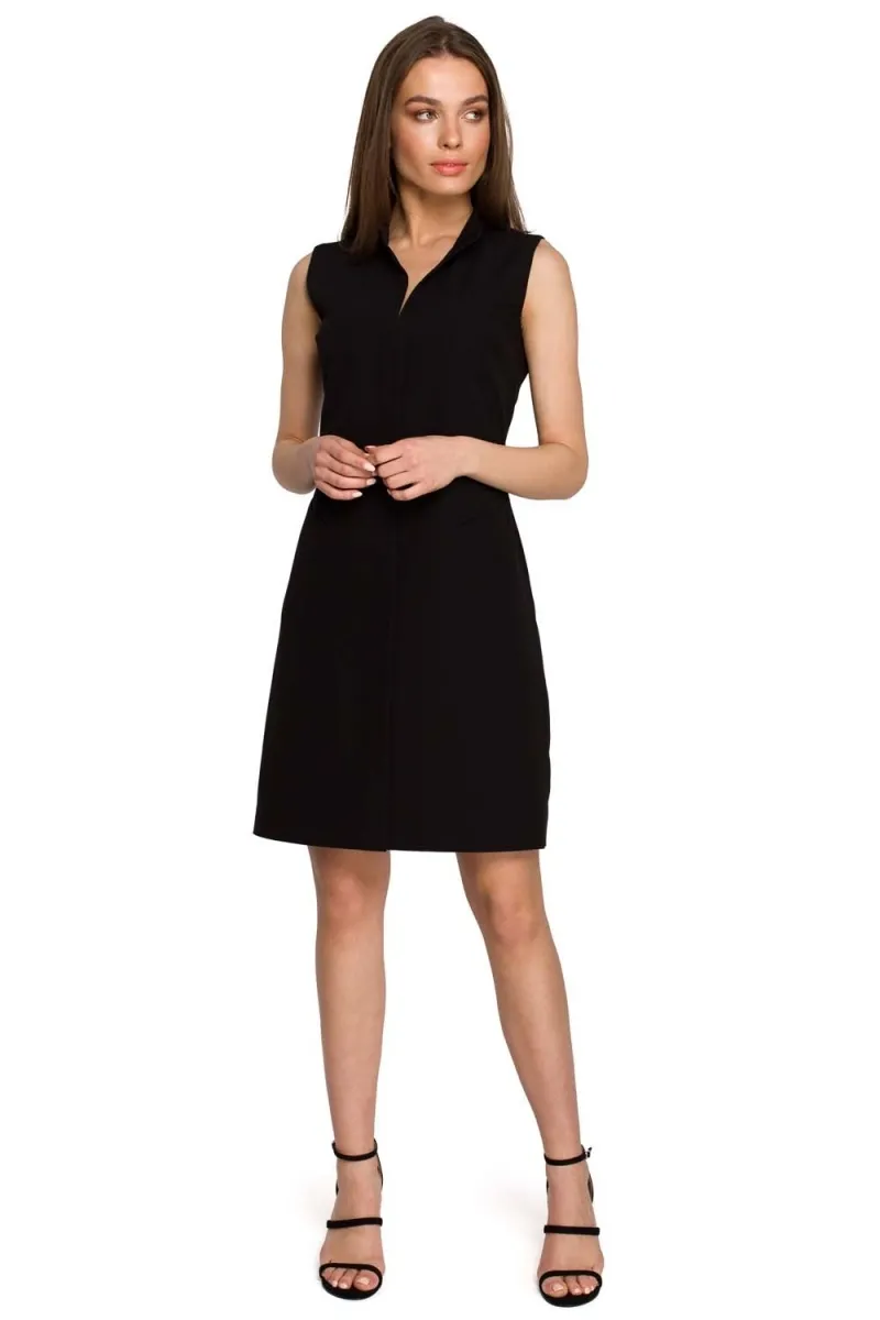 Prosta sukienka ze stójką - czarna - Rozmiar: M