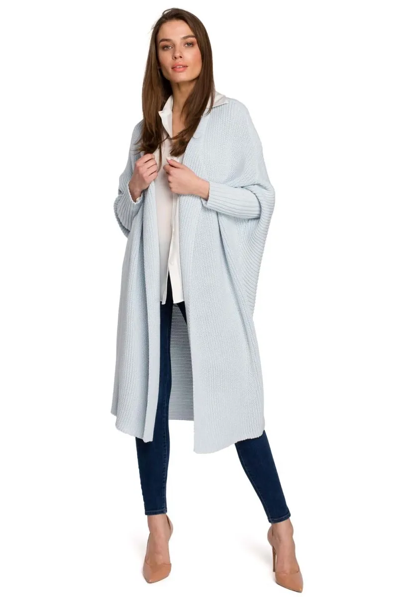 Sweter oversize w serek - błękitny - Rozmiar: S/M