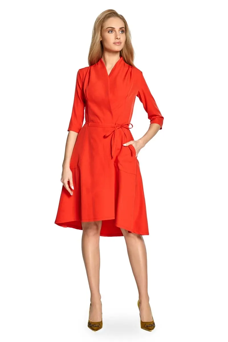 Kopertowa sukienka z paskiem - czerwona - Rozmiar: L