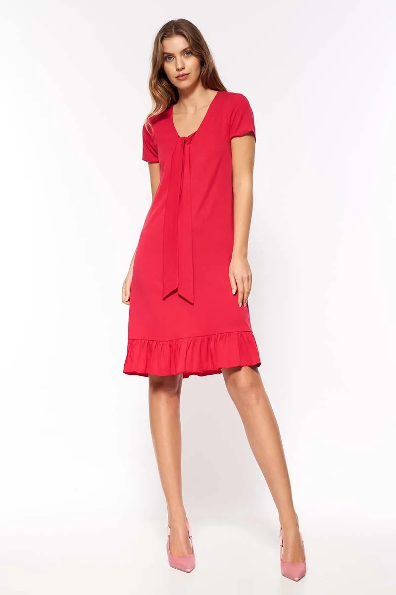 Trapezowa sukienka z falbanką - Malinowa
