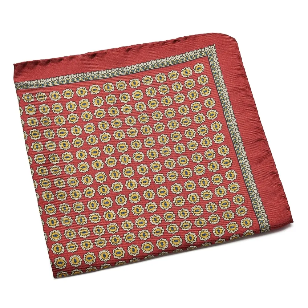 Jedwabna czerwona poszetka w żółty i niebieski wzór