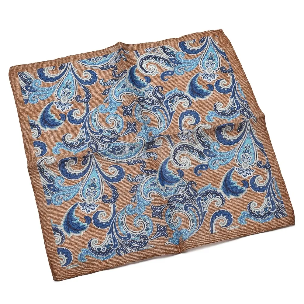 Jasno brązowa lniana poszetka VAN THORN z paisley