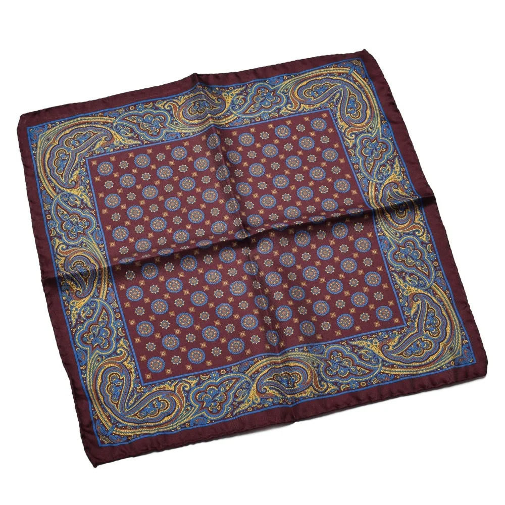 Jedwabna bordowa poszetka w niebiesko złoty wzór