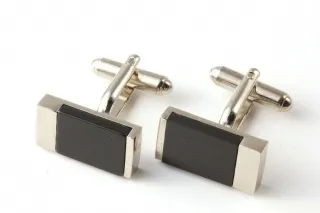 Eleganckie spinki do mankietów prostokątne z onyksem