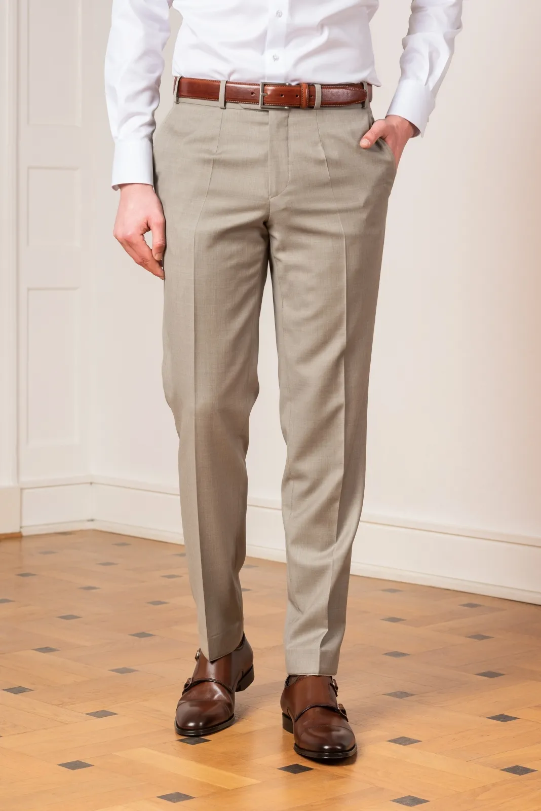 Garnitur dwurzędowy beżowy - zestaw