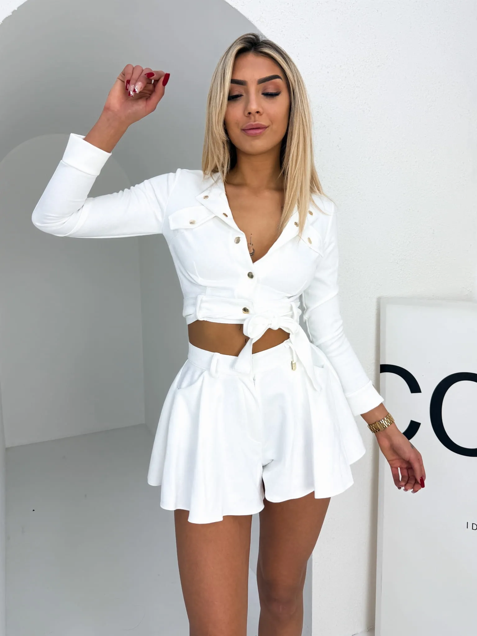 Komplet polskiej produkcji zamszowy biały Fashionella W13