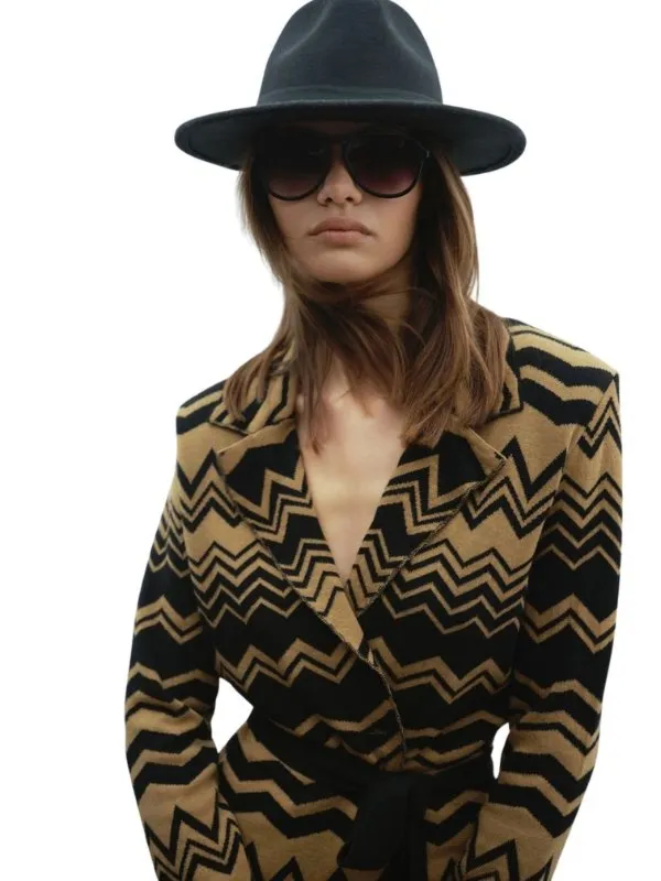 DZIANINOWY KARDIGAN W ETNICZNY WZÓR