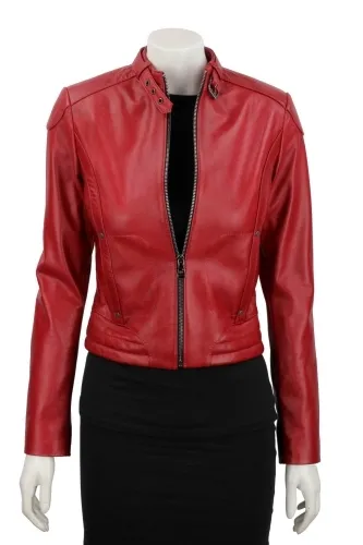 EWA467 - Czerwona skórzana kurtka damska w typie kurtki biker DORJAN