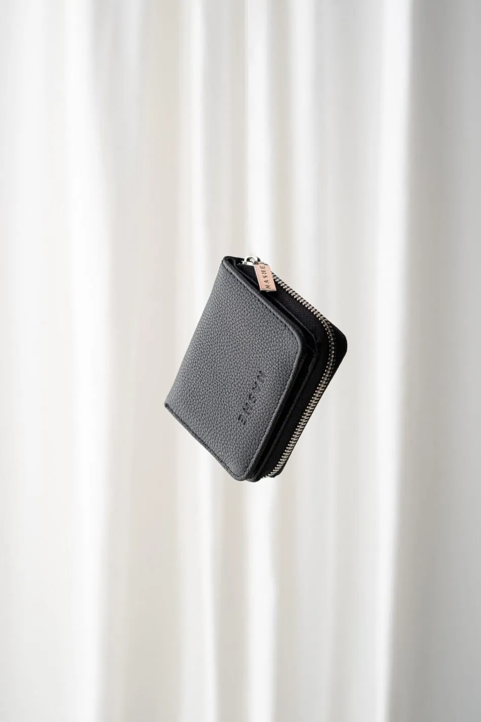 PORTFEL SKÓRZANY MAŁY - no.1 - czarny - srebrne okucia - czarna