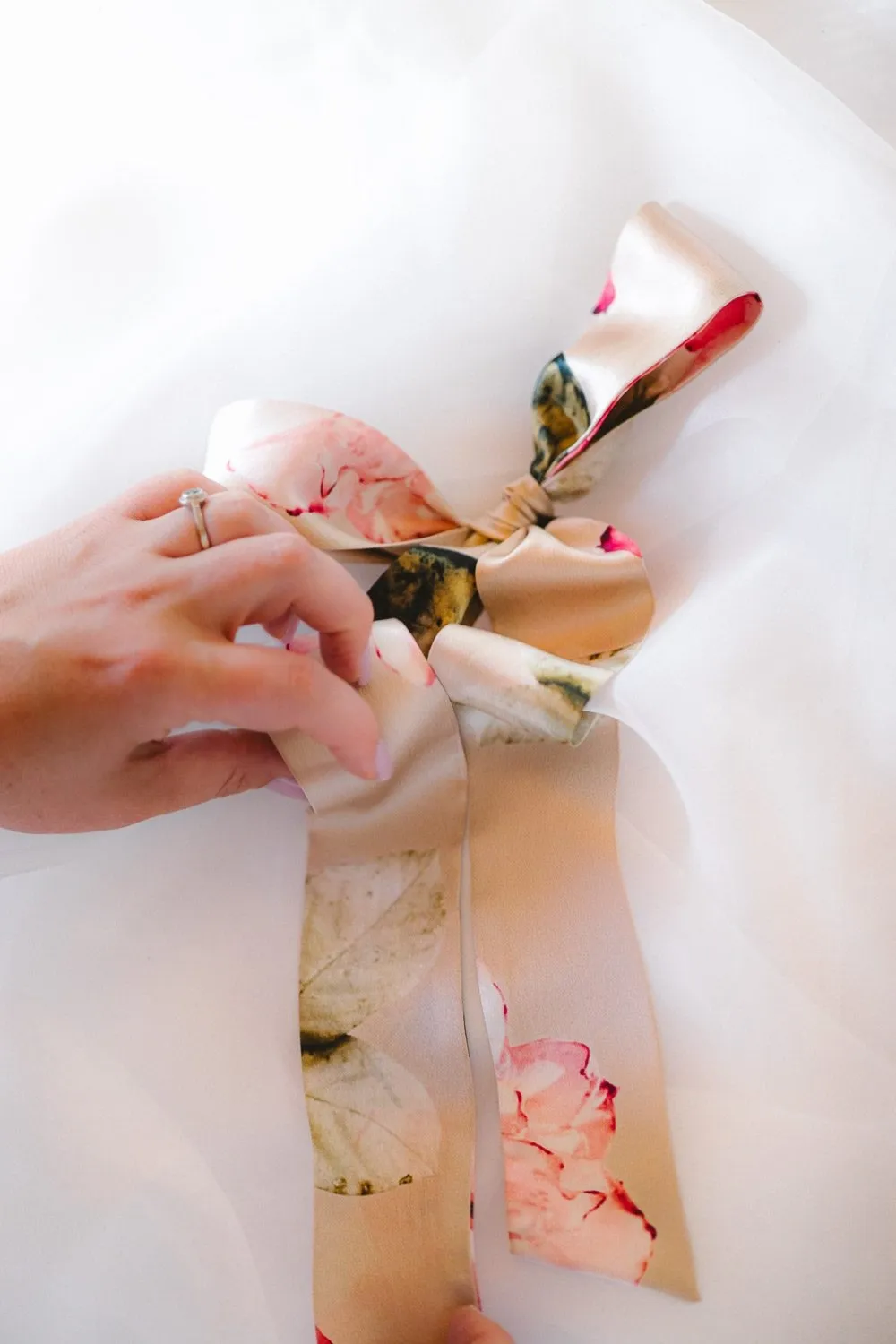 JEDWABNA WSTĄŻKA - TWILLY - PEONIE - DŁUŻSZA