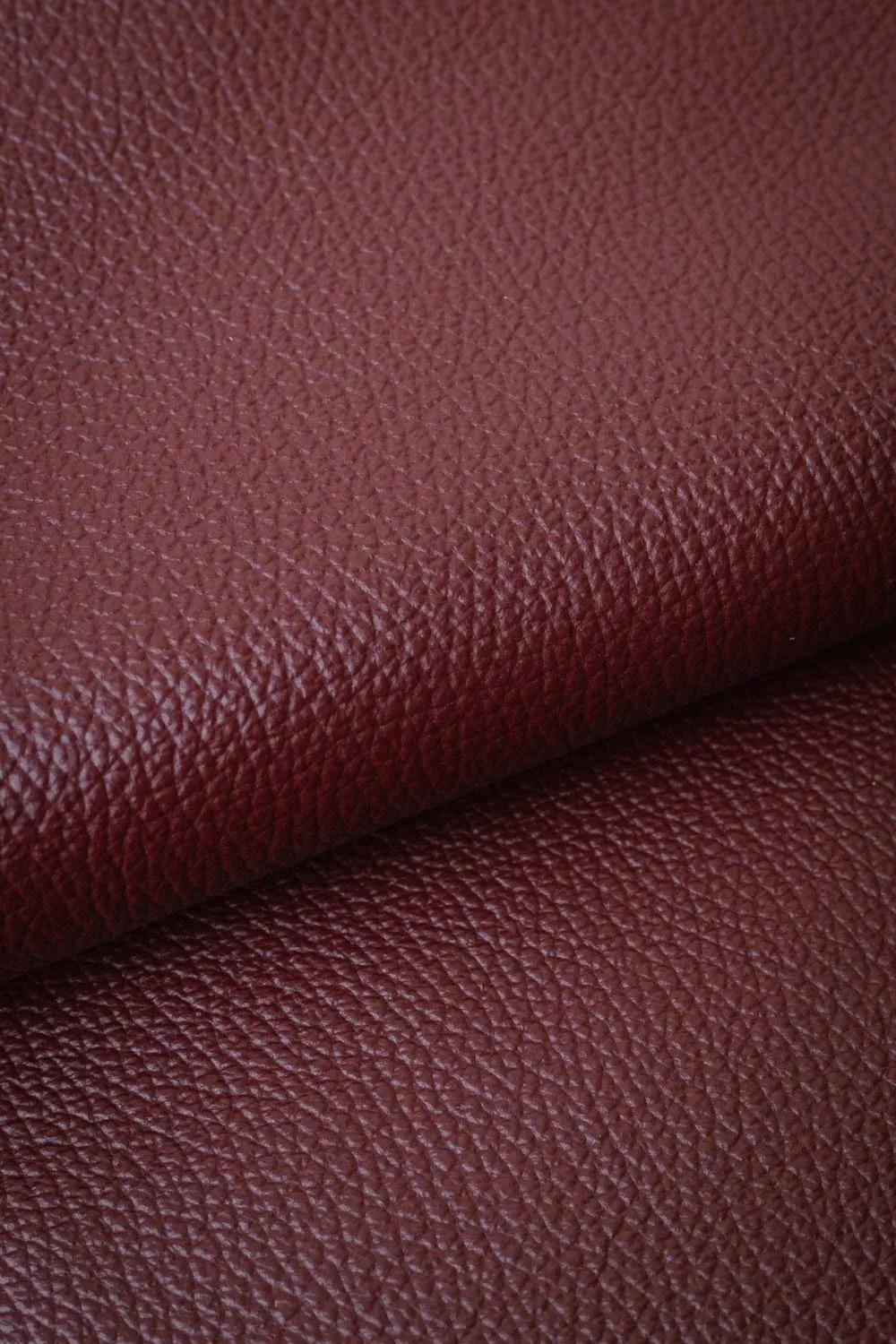 CHWOST - skórzany brelok do torebki - bordo