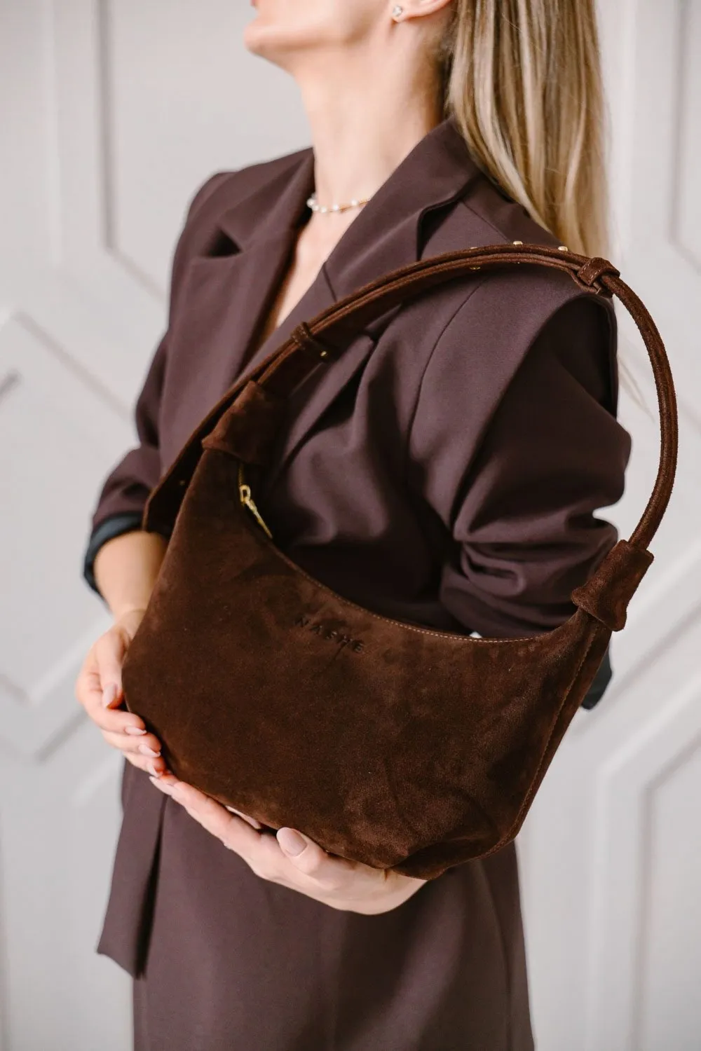 MOON BAG - skórzana torebka - zamszowa - brąz