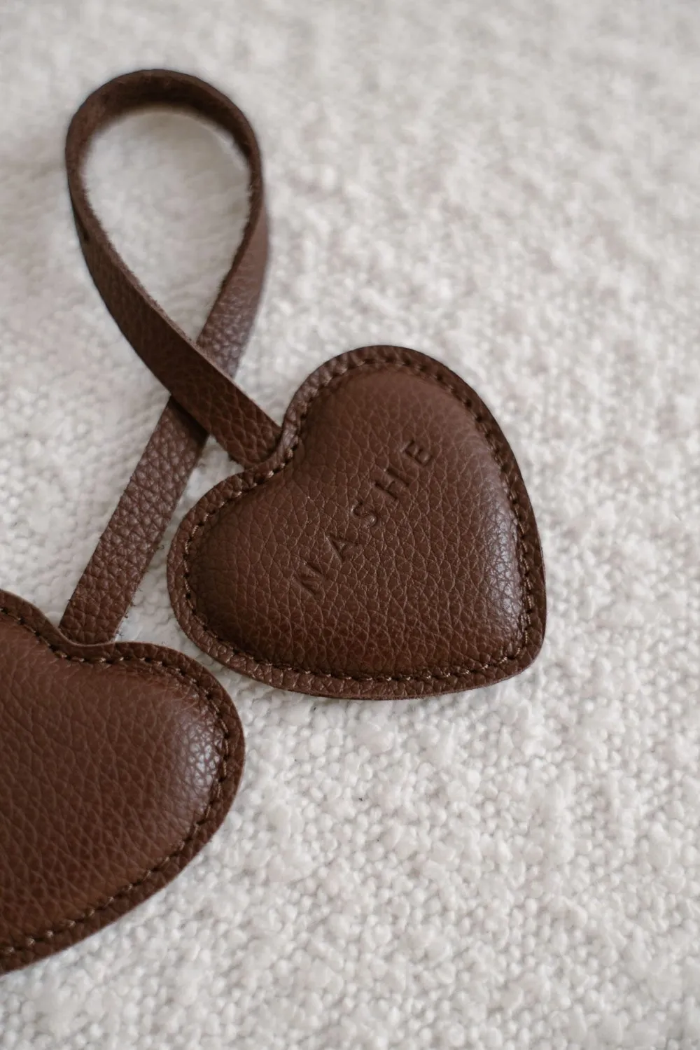 ZAWIESZKA SERCA - skórzana zawieszka do torebki - kolory