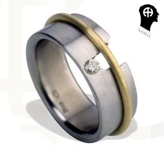 Pierścień z tytanu HADRYŚ "Sabotaż" 0,06 ct H/Si